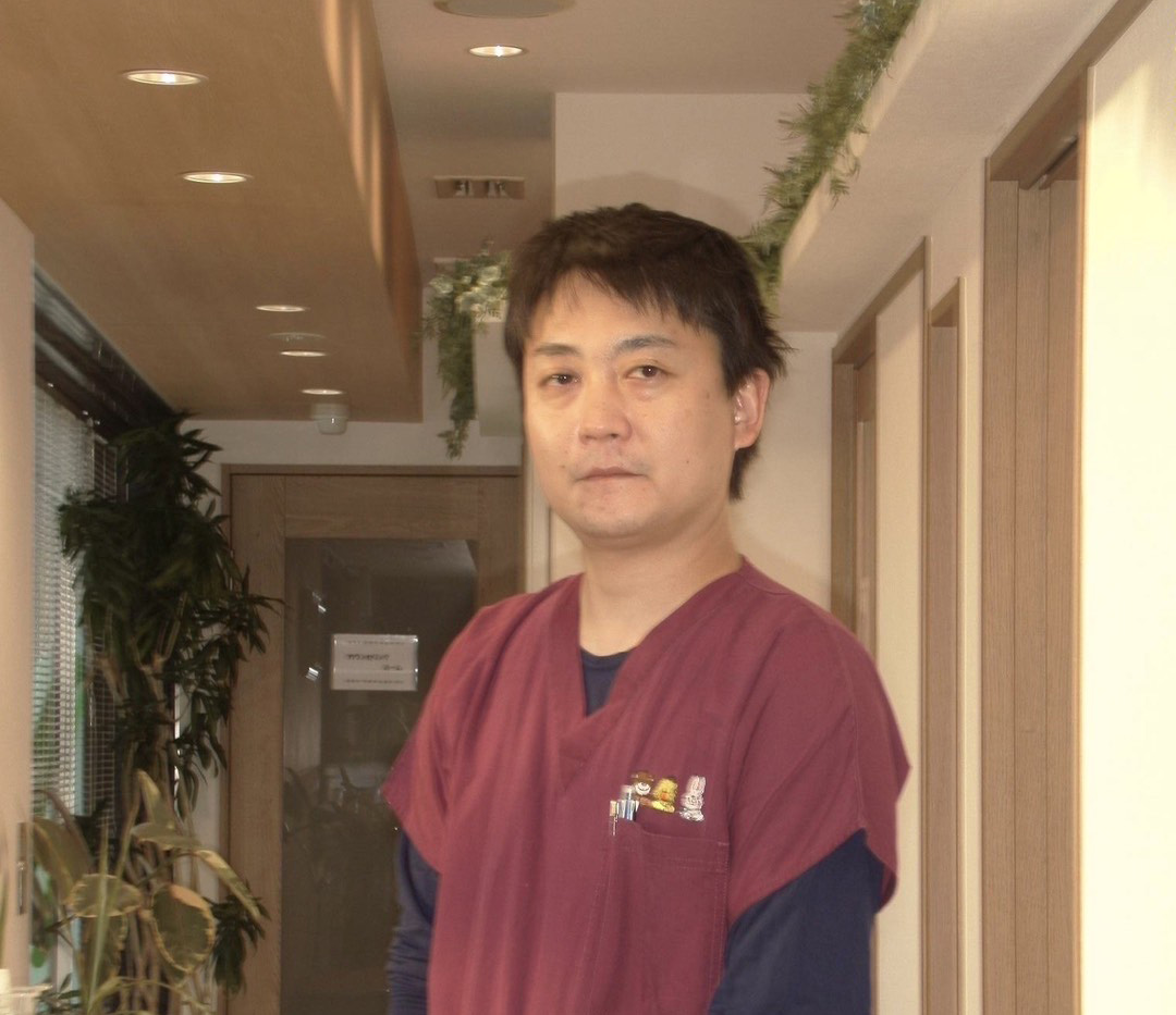 ファミリー歯科にししろいの竹中 真治先生